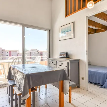 1 Bedroom For 6 * アグド