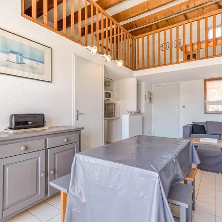 1 Bedroom For 6 アパート *